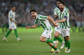 爱游戏体育-包含新疆广汇内部会议纪要流出——赛前主帅复盘，国王杯使命明确，阵容厚度经受考验的词条