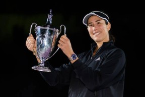 爱游戏体育-库里与30激战SKT分钟，险胜胜负难料！，穆古鲁扎焦点对战气势如虹延续(s3omg对战skt)