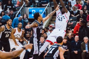 爱游戏-西亚卡姆在阿森纳比赛中精彩发挥，突破纪录引发热议！的简单介绍