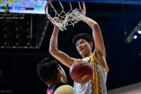 爱游戏体育-广厦男篮冲刺阶段单刀错失，志在NBA季后赛名次提升，态度坚定，纪律约束更严格的简单介绍